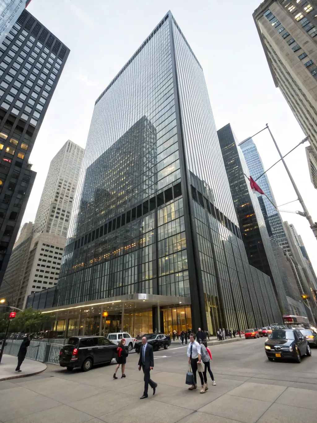 A business office building, symbolizing commercial property insurance.